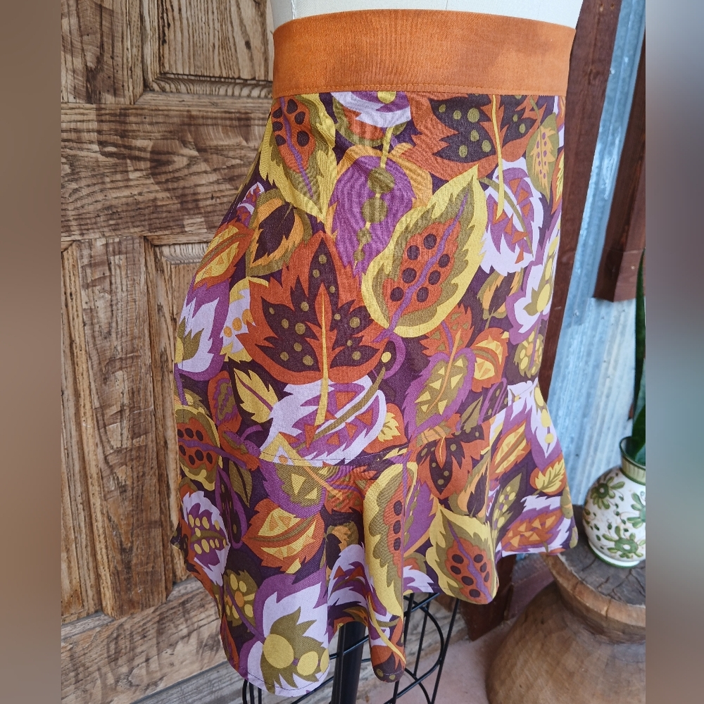 Vintage Apron Handmade Colorful Leaf Print Fall Handcrafted Kitchen Dress